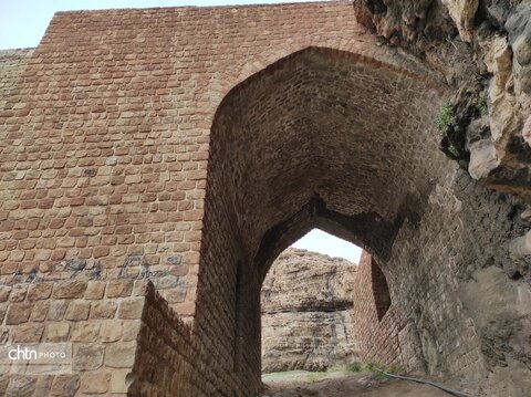 نمایی زیبا پل دختر لرستان