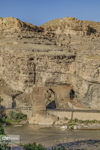 نمایی زیبا پل دختر لرستان