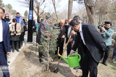 مراسم نوروز در میراث شاهنامه در آرامگاه فردوسی برگزارشد