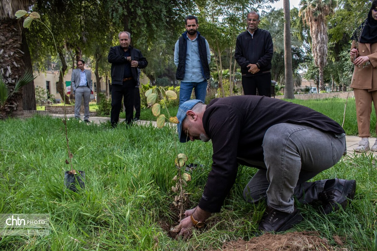 برپایی آیین درختکاری در میراثجهانی شوش