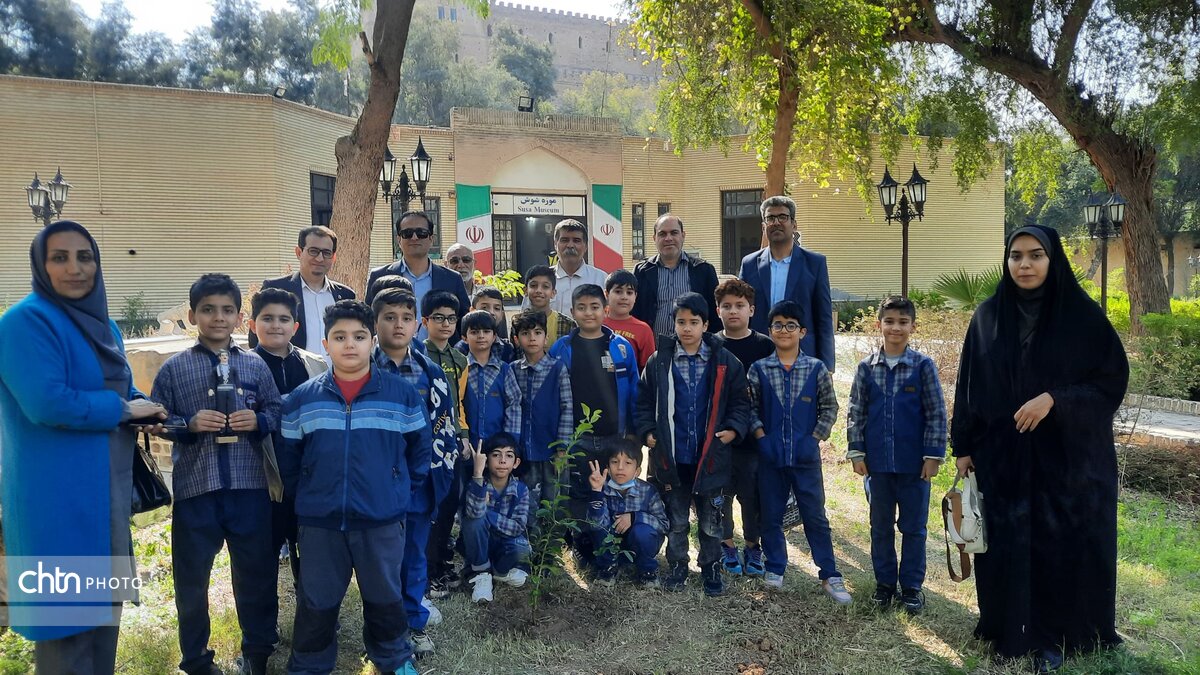 برپایی آیین درختکاری در میراثجهانی شوش