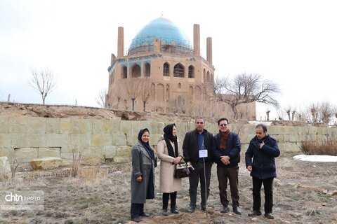 آیین درختکاری در محوطه تاریخی پایگاه میراث جهانی گنبد سلطانیه