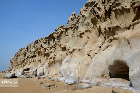 سواحل مکسر و گردنه عشاق