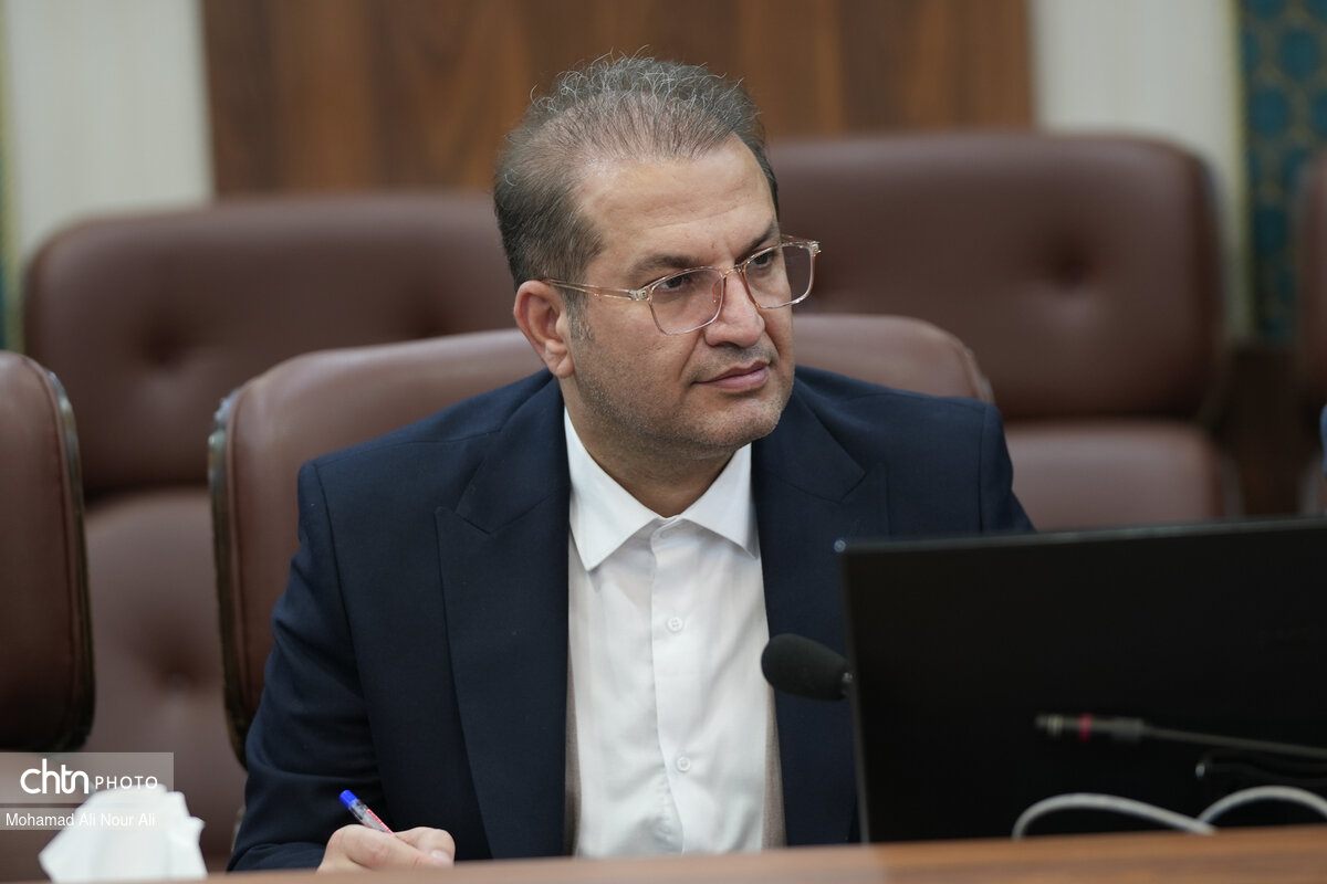 در آخرین نشست شورای معاونان وزارت میراثفرهنگی در سال ۱۴۰۳ چه گذشت؟/ از احیای ۶ فروشگاه صنایعدستی توسط صندوق احیا تا برنامهریزی برای راهاندازی امدادخودرو منطقهای و پیشنهاد نامگذاری سال بازدید از ایران