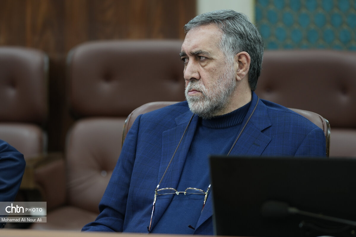 در آخرین نشست شورای معاونان وزارت میراثفرهنگی در سال ۱۴۰۳ چه گذشت؟/ از احیای ۶ فروشگاه صنایعدستی توسط صندوق احیا تا برنامهریزی برای راهاندازی امدادخودرو منطقهای و پیشنهاد نامگذاری سال بازدید از ایران