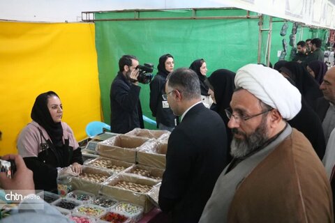 نمایشگاه و بازارچه عرضه محصولات و تولیدات مشاغل خانگی در ارومیه