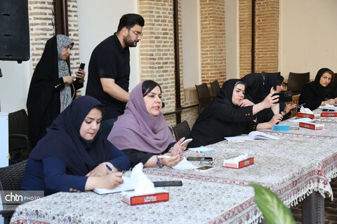 نشست خبری
