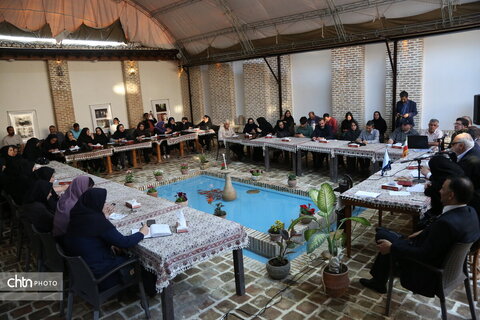 نشست خبری