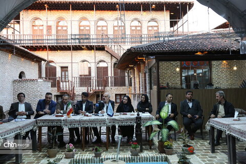 نشست خبری