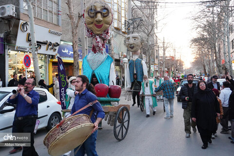 شادپیمایی نوروزی؛ جشنی برای شور و نشاط در ملایر