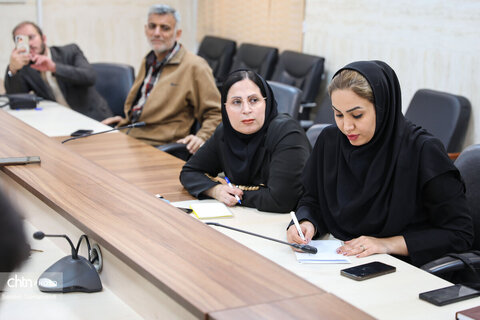 نشست خبری مدیرکل میراث‌فرهنگی، گردشگری و صنایع‌دستی خوزستان با اصحاب رسانه