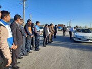 پذیرایی از نخستین مسافران نوروزی زابل با سوغات محلی سیستانی