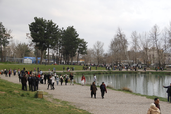 بازدید نزدیک به ۱۴۱ هزار نفر از جاذبه‌های گردشگری کرمانشاه/ ۹۰ درصد ظرفیت مراکز اقامتی استان پر شد