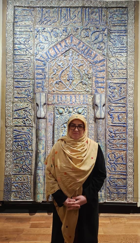 بازدید سخنگوی دولت از موزه ملی ایران/ سفر در اعماق تاریخ، ما را به ثروت عظیم معنوی و میراث کهن ملیمان بیشتر واقف میکند