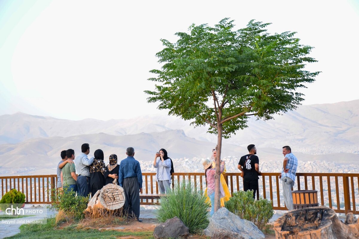 آبیدر سنندج؛ تماشای بهار در بلندای کردستان، مقصدی رویایی برای گردشگران