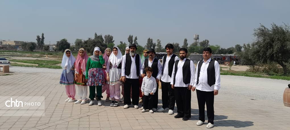 مستند «اتحاد و همدلی اقوام» روی آنتن میرود مستند «اتحاد و همدلی اقوام» روی آنتن میرود