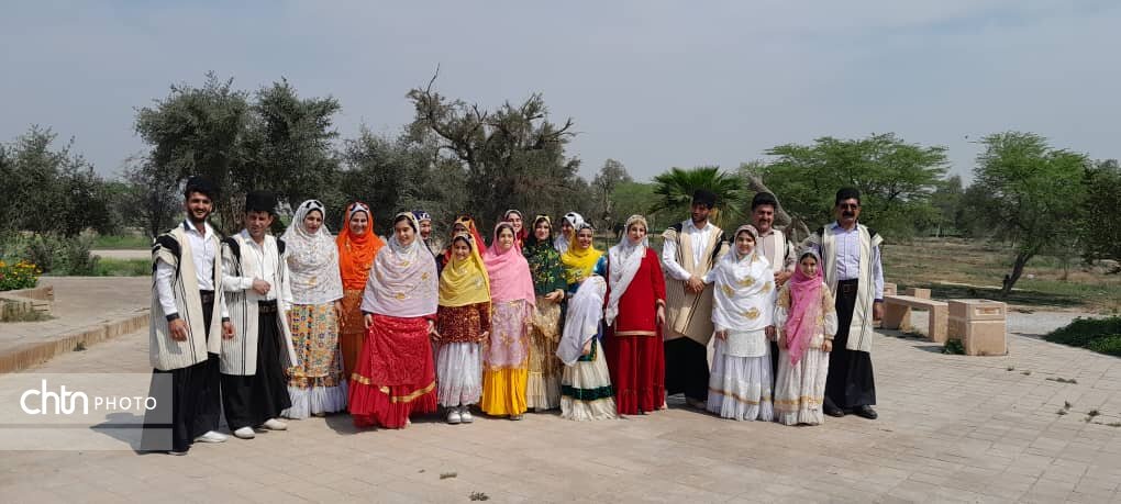 مستند «اتحاد و همدلی اقوام» روی آنتن میرود مستند «اتحاد و همدلی اقوام» روی آنتن میرود