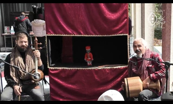 خیمه شببازی؛ سرگرمی سنتی ویژه کودکان در مجموعه نیاوران اجرا میشود