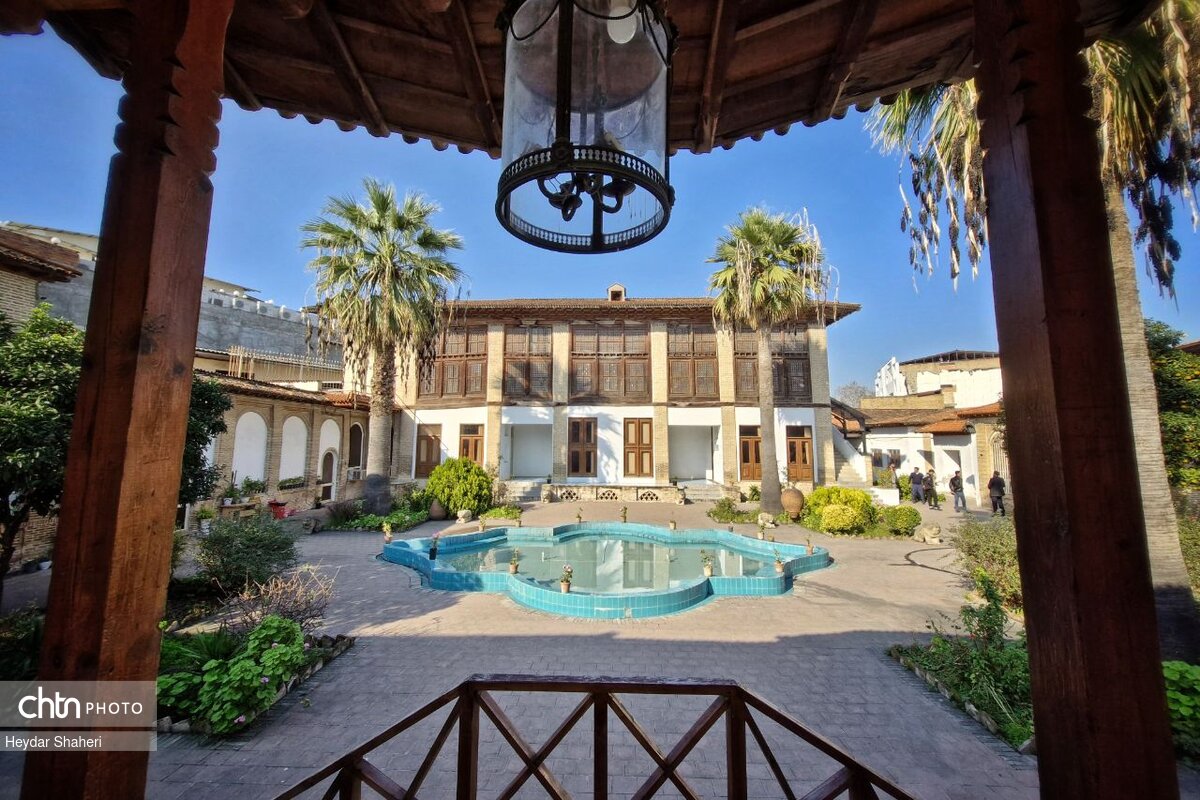 موزه تاریخ شهر ساری با معماری قاجاری و ۳ بخش مستقل باستانشناسی، مردمشناسی و صنایعدستی