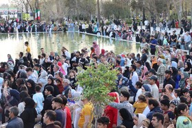 برگزاری مراسم روز طبیعت در آرامگاه فردوسی