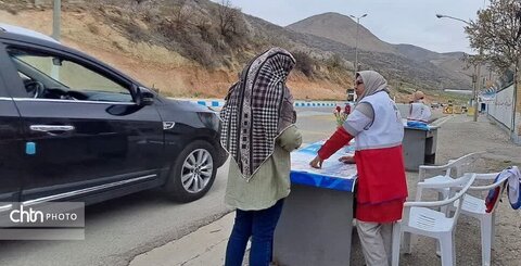 مسافران نوروزی در چهارمحال و بختیاری خدمات مورد نیاز خود را از پایگاه‌های هلال‌احمر دریافت کنند