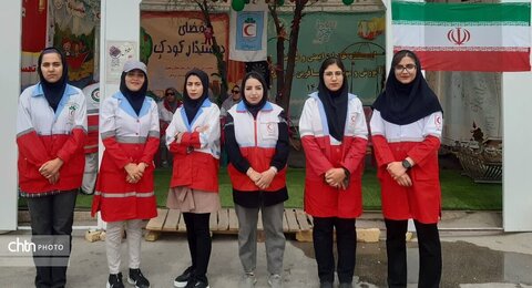 نیروهای هلال‌احمر تا ۱۵ فروردین به مسافران نوروزی در بروجن خدمات‌رسانی می‌کنند