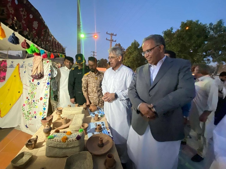 صنایع دستی، میراث زنده سیستان و بلوچستان است/ ضرورت ایجاد بازارچههای دائمی صنایع دستی، میراث زنده سیستان و بلوچستان است/ ضرورت ایجاد بازارچههای دائمی