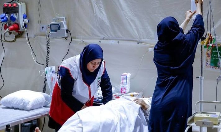 پاسخگویی به نیاز درمانی بیش از ۹۲‌ هزار مراجعه‌کننده در نوروز/ واکسیناسیون حجاج در ایام تعطیل ادامه دارد