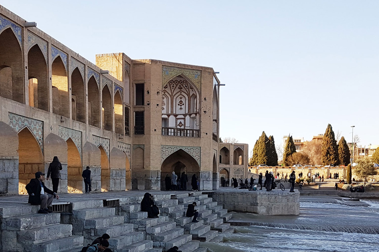 بازدید از شاه‌نشین‌های پل خواجو؛ جلوه‌ای از تاریخ در کنار زاینده‌رود