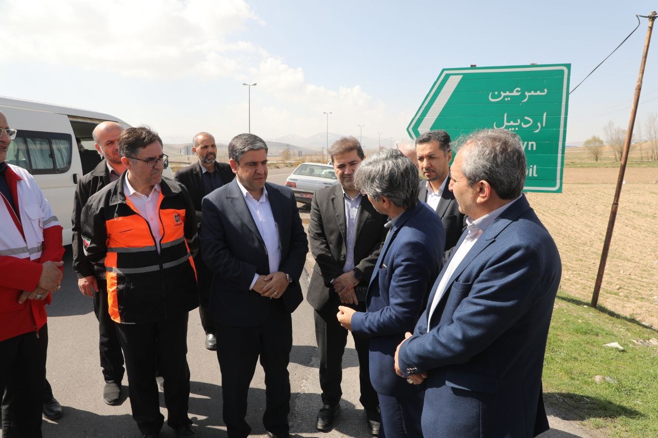 بازدید استاندار اردبیل از دستگاه‌های امدادرسان ستاد خدمات سفر