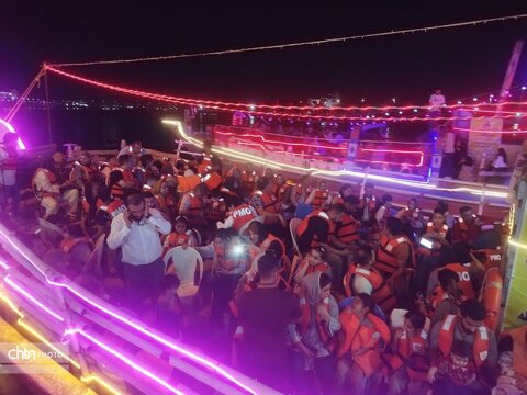 بازدید روزانه نزدیک به ۱۲۰۰ نفر از اروندرود