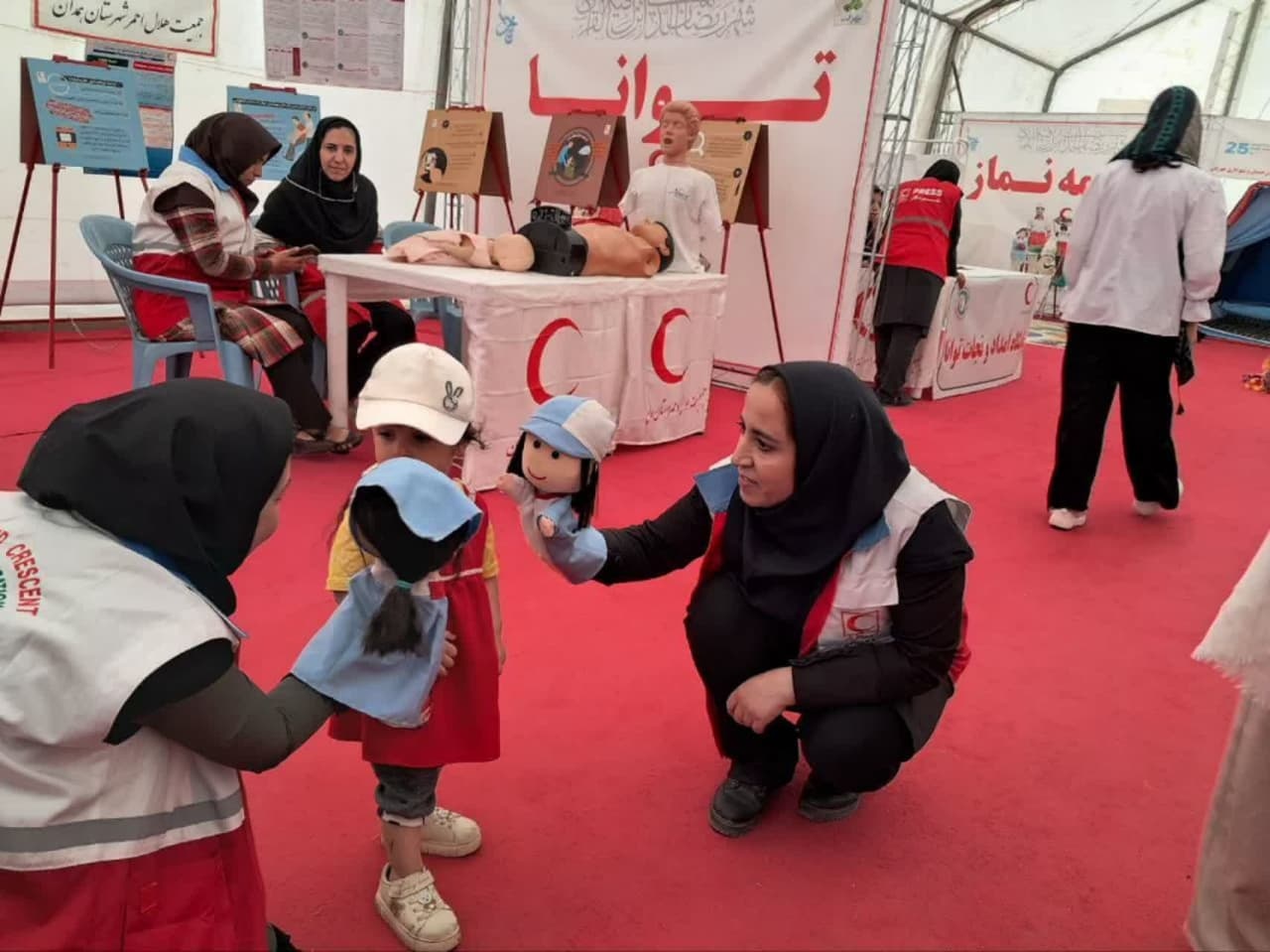 خدمات هلال‌احمر همدان به ۲۲۵ هزار مسافر