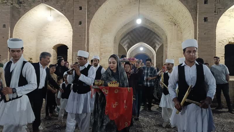 جشنواره بزرگ نوروزگاه کاروانسرای جهانی فخرآباد شهرستان بجستان برگزار شد