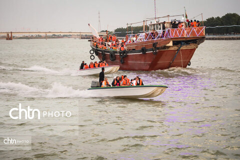 بهره‌مندی بیش از ۱۱۵ هزار گردشگر نوروزی از ظرفیت‌های دریایی خرمشهر و مینوشهر