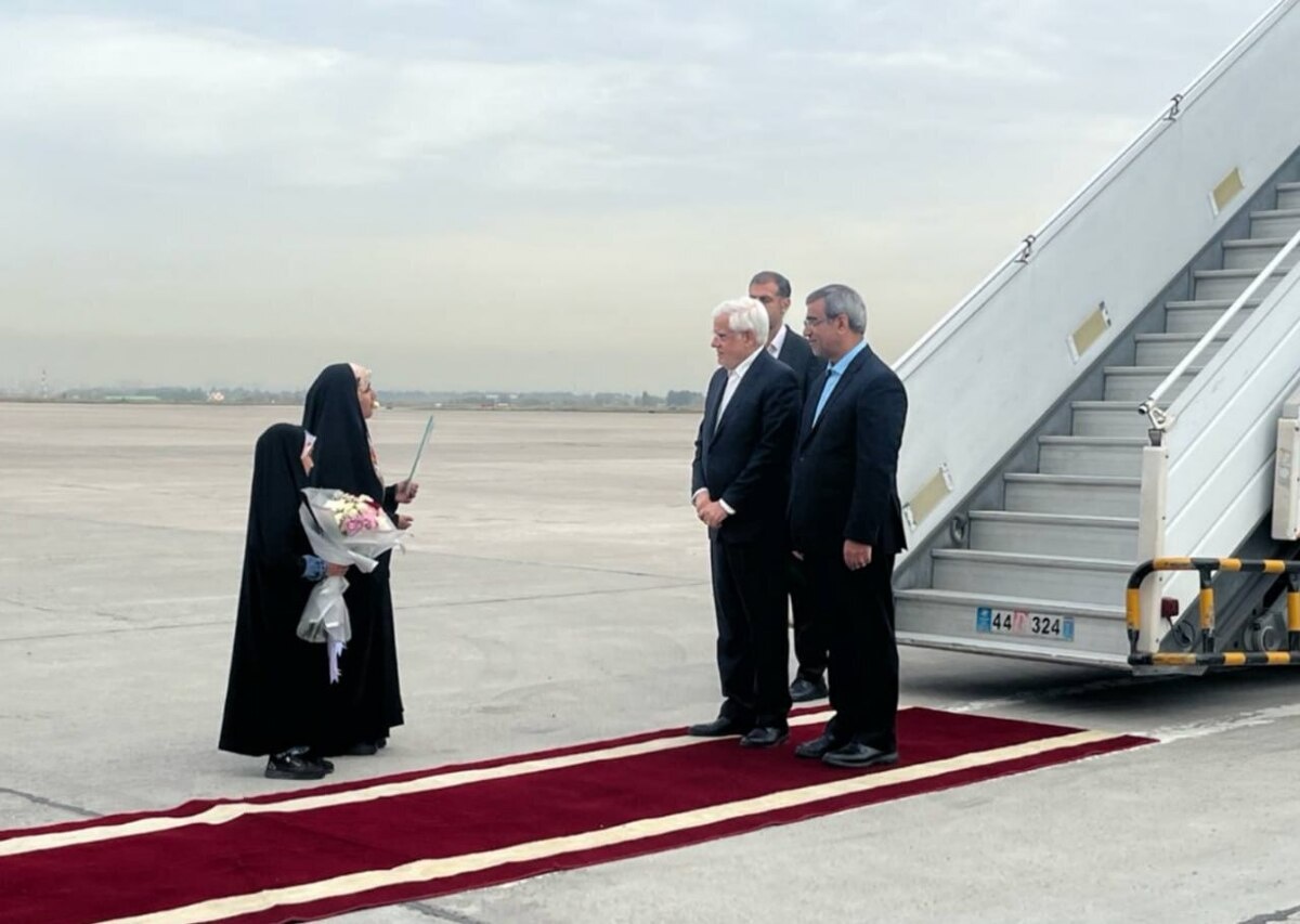 بررسی مسائل شهر مشهد برای فراهم کردن شرایط مناسب‌تر برای زائران در سفر معاون اول رئیس‌جمهوری