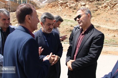 بازدید رئیس سازمان برنامه وبودجه استان از پروژهای گردشگری