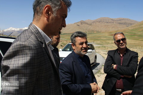 بازدید رئیس سازمان برنامه وبودجه استان از پروژهای گردشگری