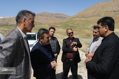 بازدید رئیس سازمان برنامه وبودجه استان از پروژهای گردشگری