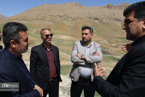 بازدید رئیس سازمان برنامه وبودجه استان از پروژهای گردشگری