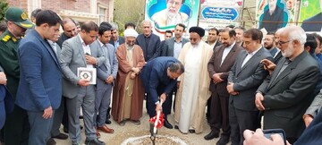 جذب گردشگر خارجی نیازمند معرفی ایران زیبا و امن است