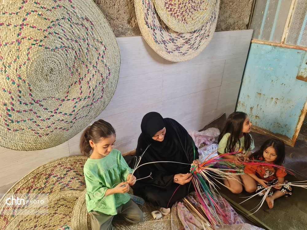 لزوم تقویت شاخصها برای ملی شدن شهر شادگان در حصیربافی