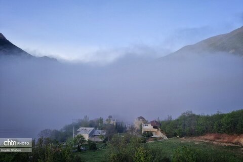 مسیر بهشت، گذر از آفتاب و مه