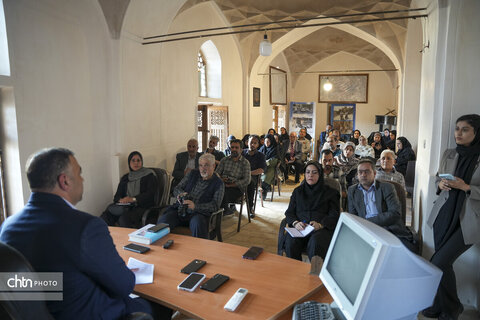 نشست رسانه ای