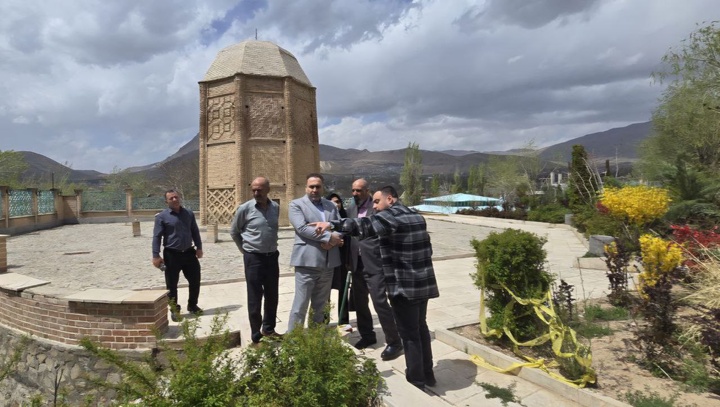 بازدید معاون توسعه مدیریت میراث‌فرهنگی تهران از برج شبلی دماوند