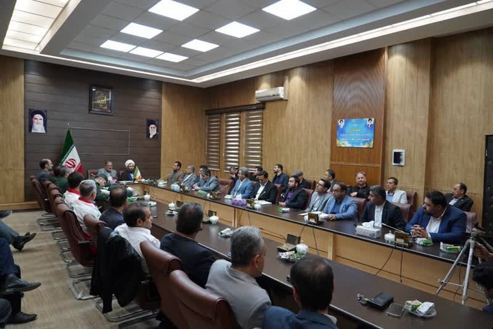 مسابقه خودروهای کلاسیک در خوی برگزار می‌شود