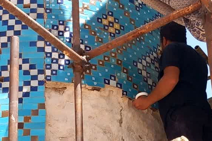 آغاز مرحله دوم مرمت مناره‌های مدرسه تاریخی چهارباغ اصفهان