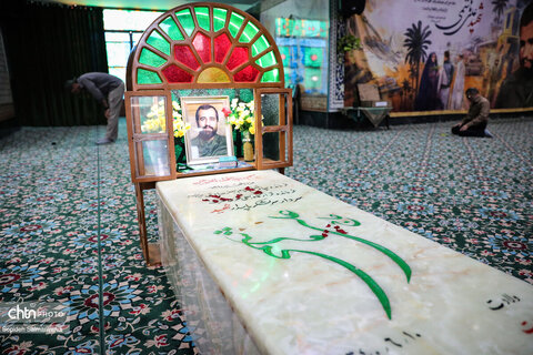 حضور مدیرکل روابط‌عمومی وزارت میراث‌فرهنگی، گردشگری و صنایع‌دستی در یادمان شهیدعلی هاشمی