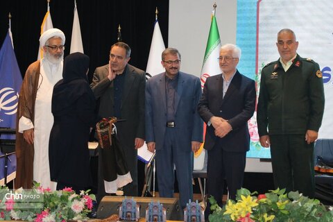 همایش تجلیل ازخادمان ستاد اجرایی خدمات سفر خراسان شمالی
