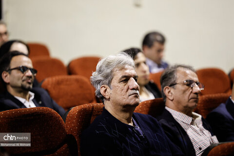 نشست تخصصی ارزیابی تاثیرات فرونشست بر بناها و محوطه های تاریخی اصفهان