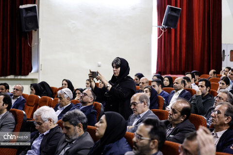 نشست تخصصی ارزیابی تاثیرات فرونشست بر بناها و محوطه های تاریخی اصفهان